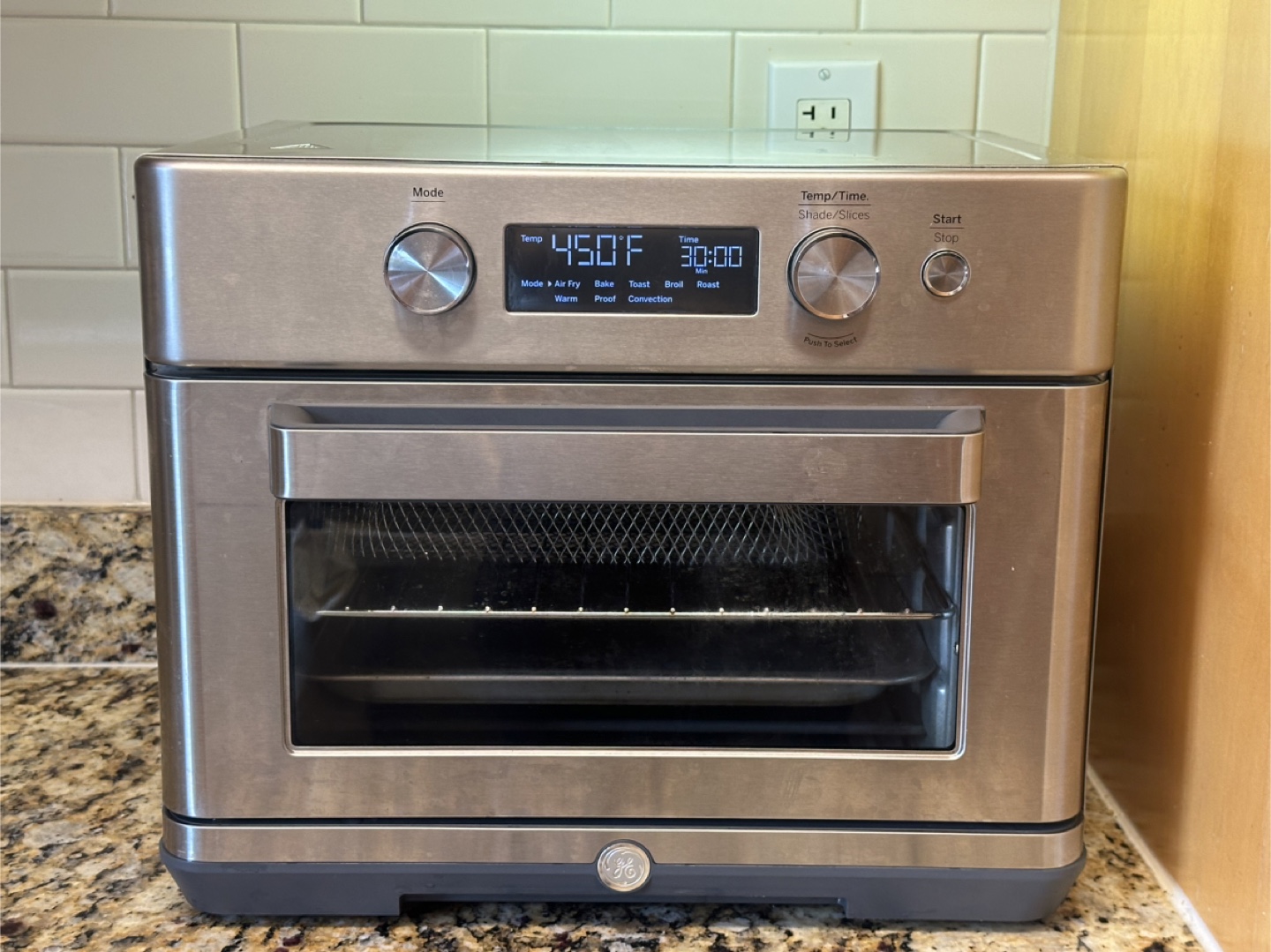 Stuytown Pickup GE Appliances Air Fry 8-in-1 Toaster Oven