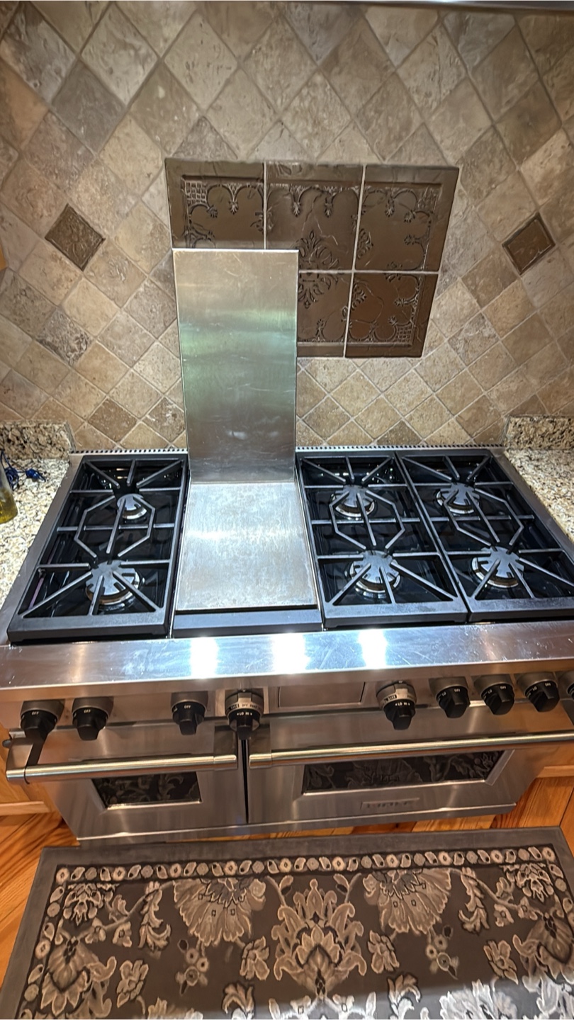 Wolf Stainless Steel Gas Range Oven - photo 5