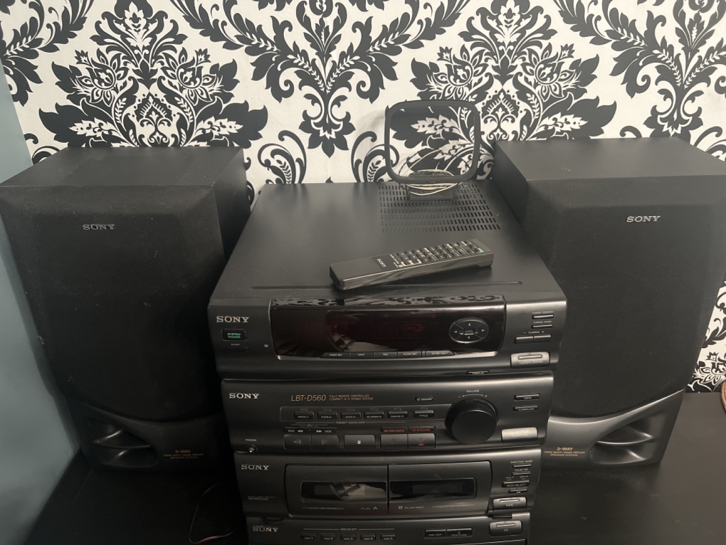Sony LBT-D560 Stereo System