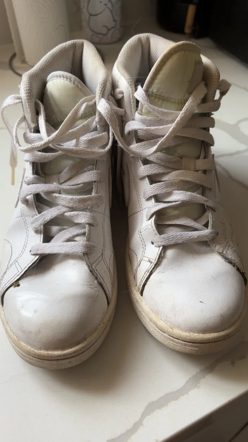 Nike Blazer Mid '77 High-Top Sneakers - Size 6 thumbnail