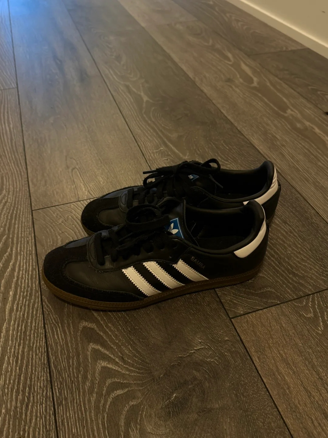 Womens Adidas Samba OG Shoes, Size 7.5 image indicator(3)