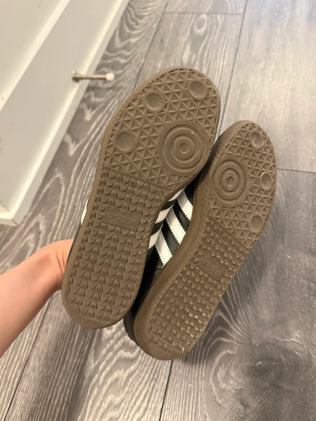 Womens Adidas Samba OG Shoes, Size 7.5 image indicator(4)