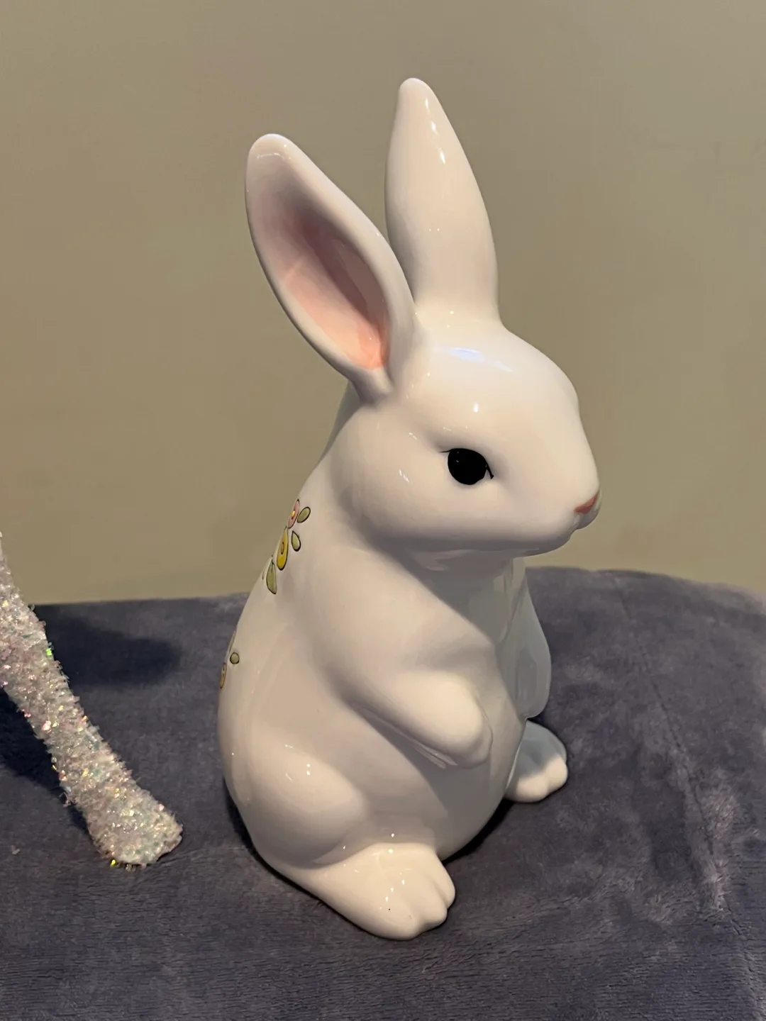 Sparkling deer and a rabbi image indicator(3)