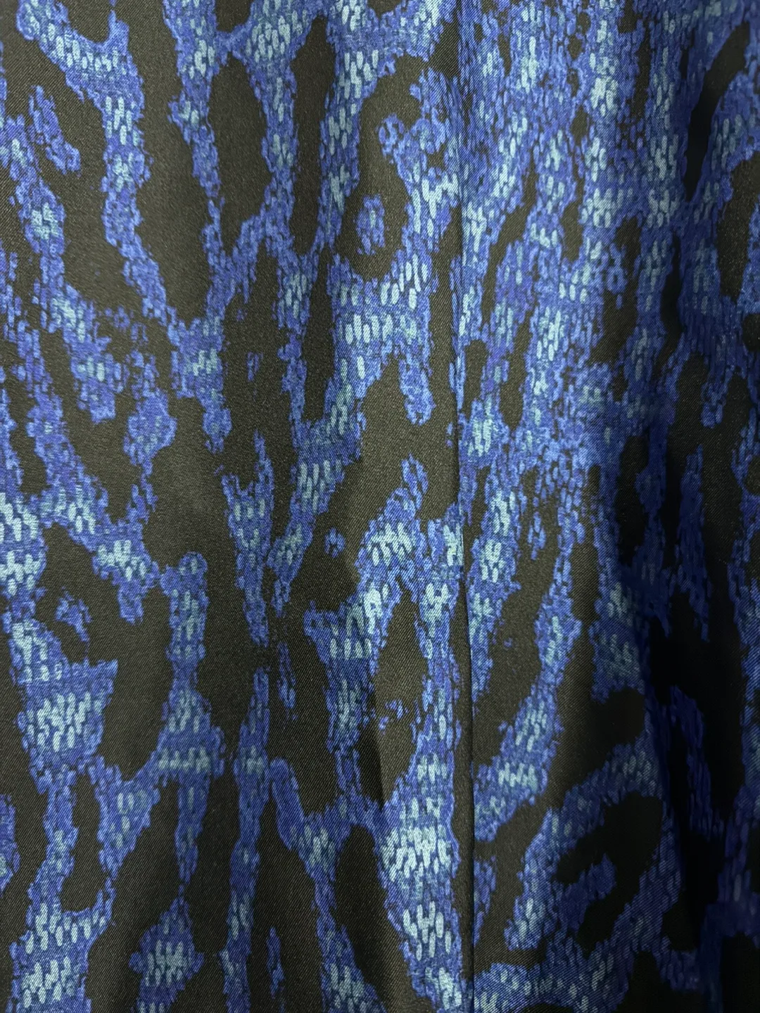 Kobi Halperin XL Blue/Black Long Sleeve Top image indicator(4)