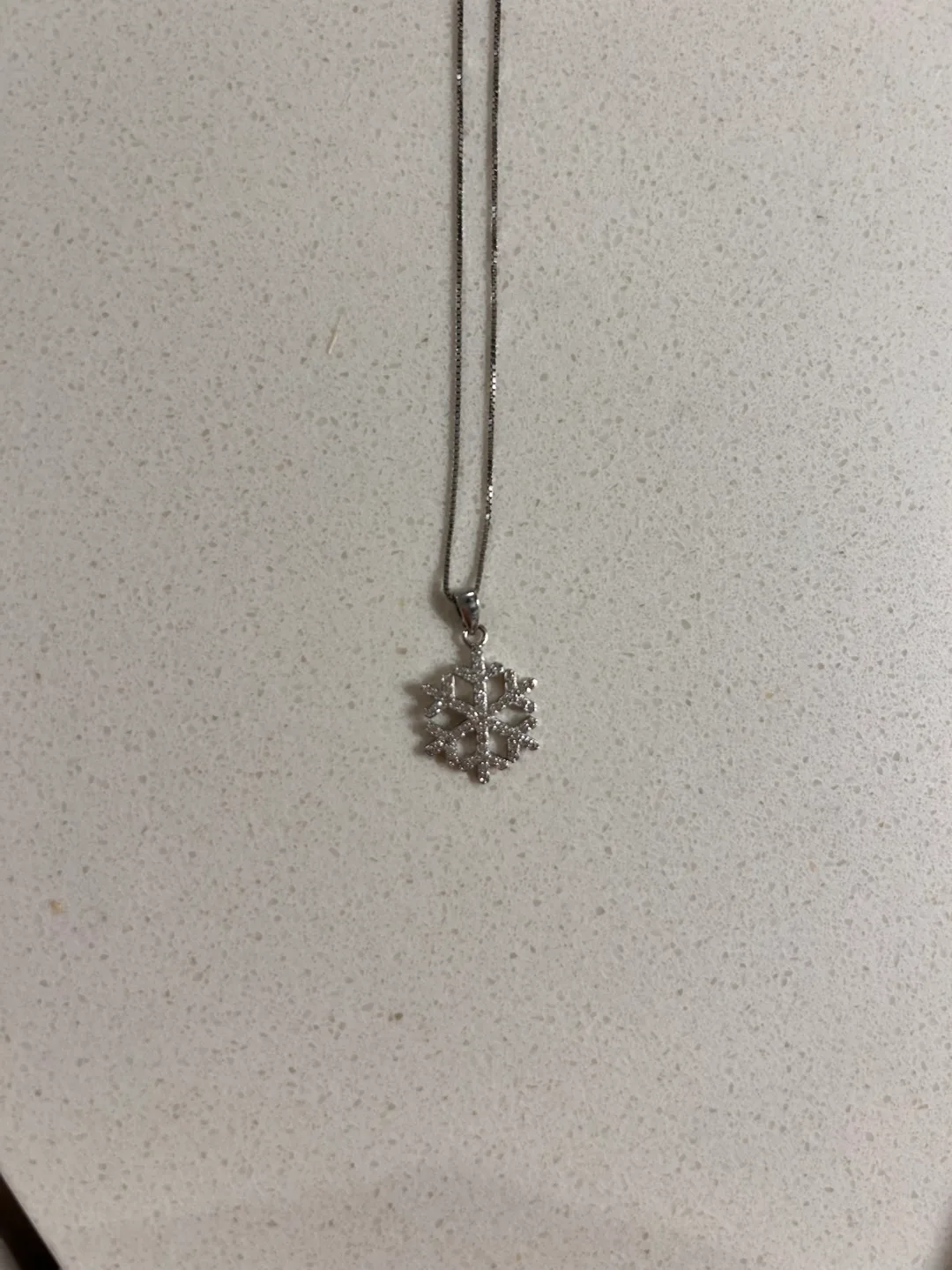 Sterling Silver 925 Snowflake Pendant Necklace thumbnail