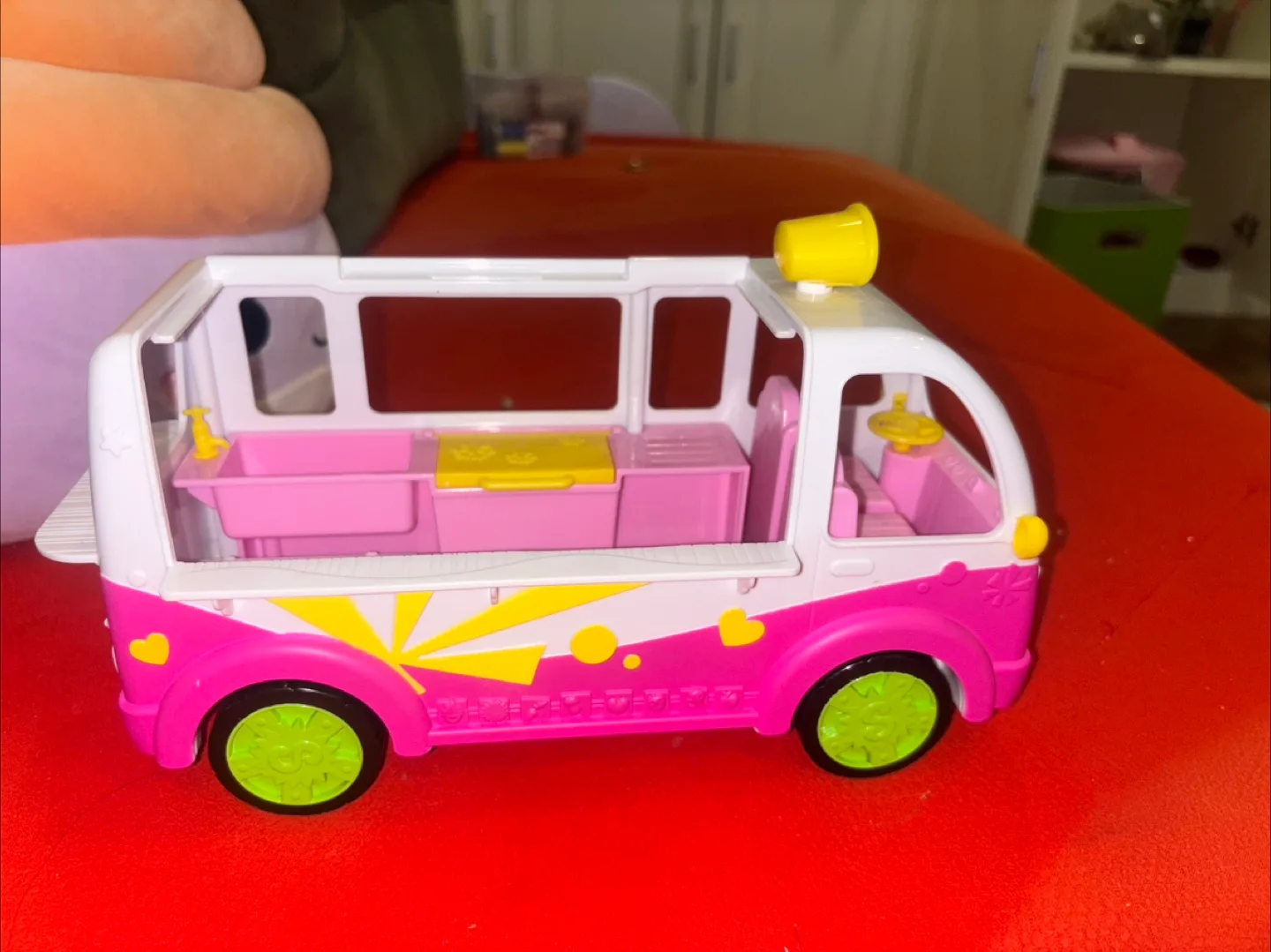 Shopkins Food Fair Truck image indicator(4)