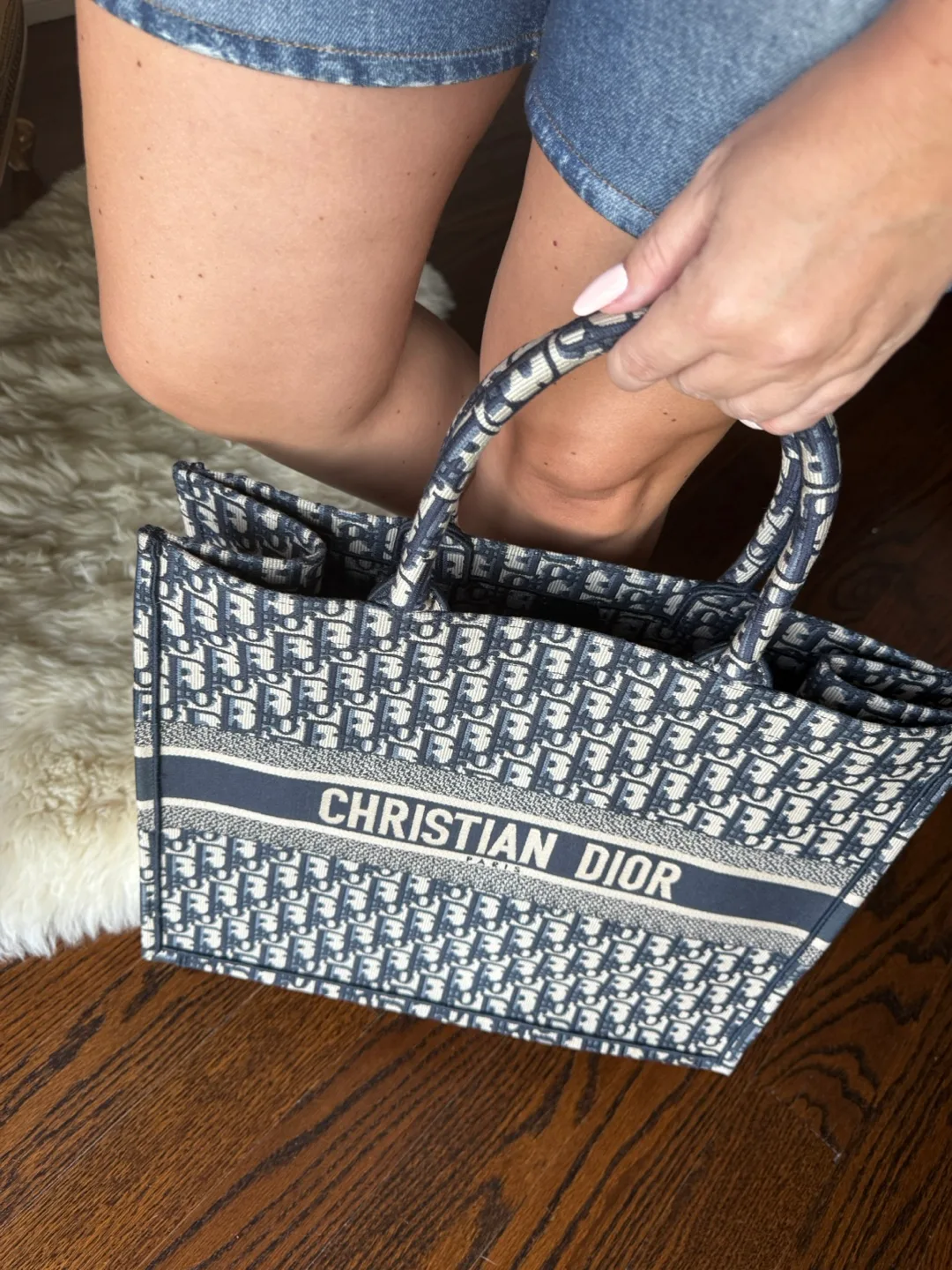 Christian Dior Large Book Tote Bag image indicator(6)