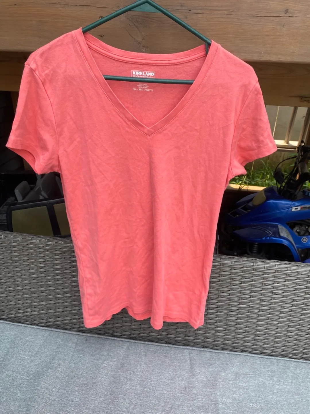 Kirkland Signature Ladies' T-Shirt, Size L thumbnail