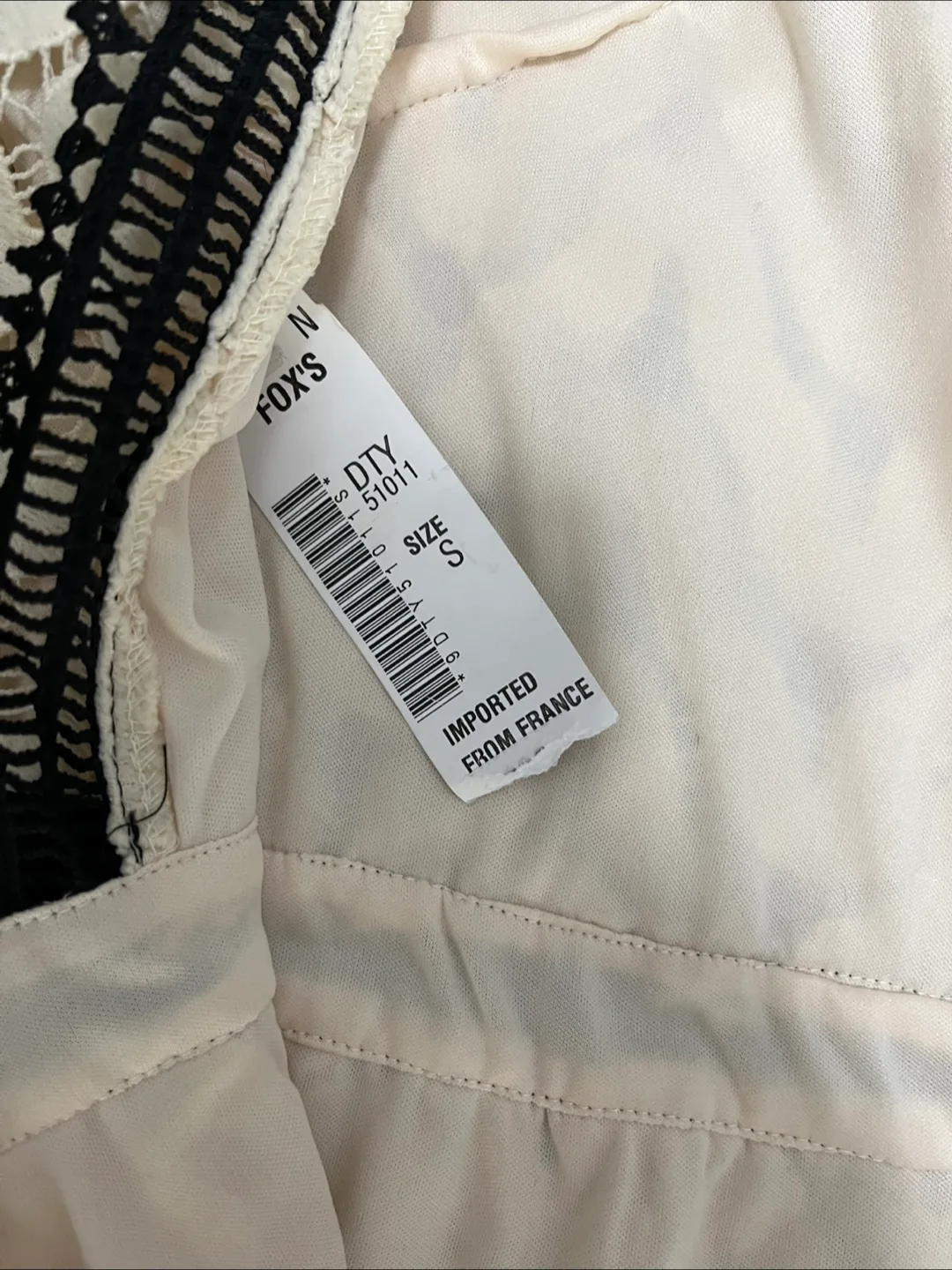 Fox's Cream Lace Dress - Size S image indicator(4)