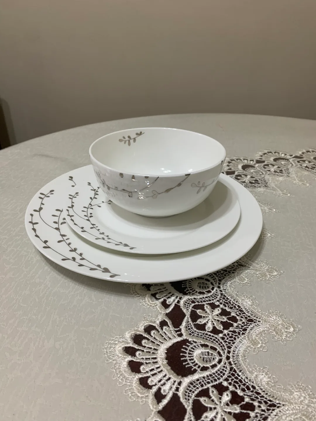 Roscher Bone China Bowl & Plates Set thumbnail