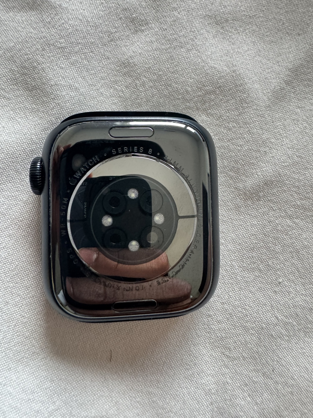 Apple Watch Series 8 - photo 2