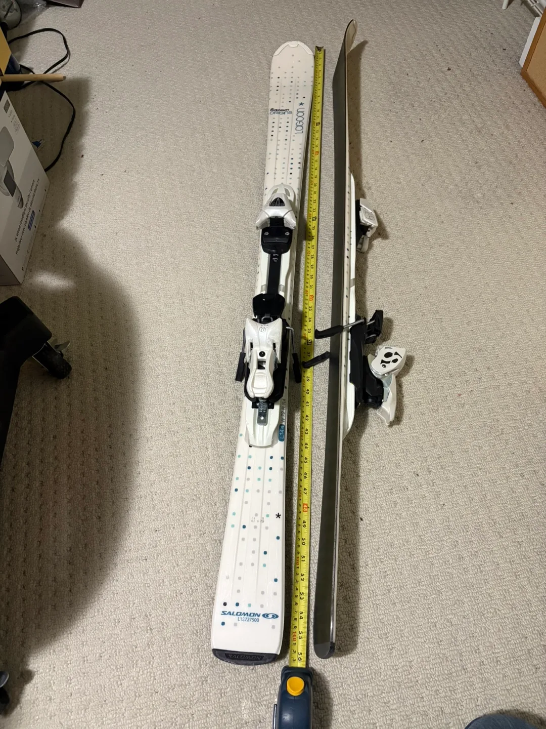 Women’s Salomon Lagoon Skis thumbnail