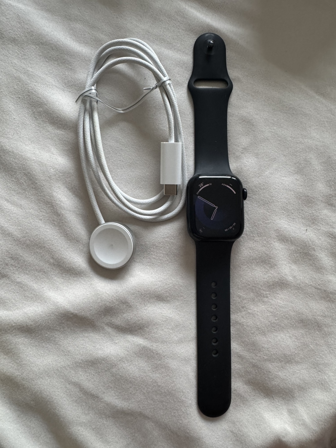 Apple Watch Series 8 - photo 3