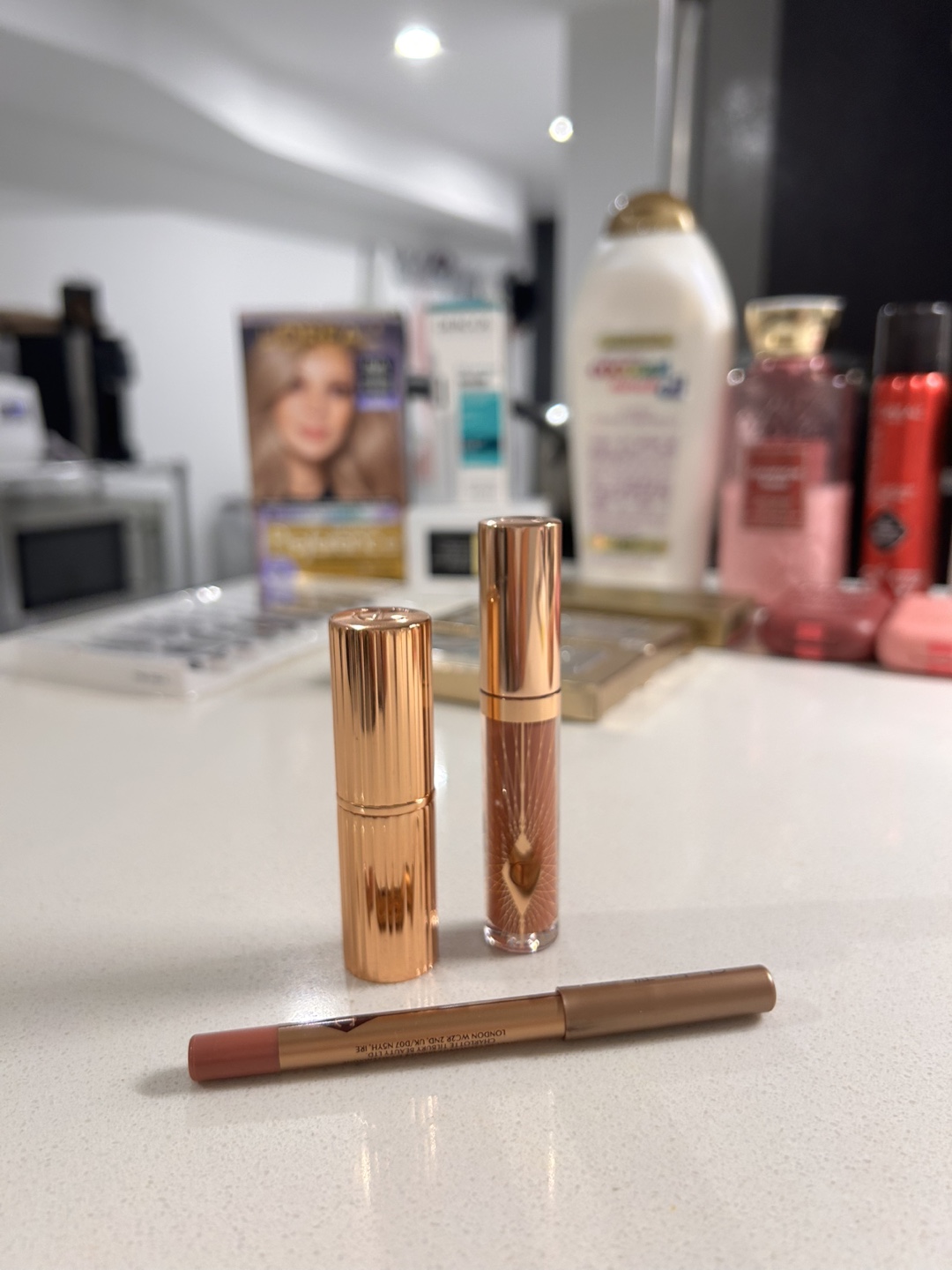 SET: Charlotte Tilbury Pillow Talk Lipstick & Lip Cheat