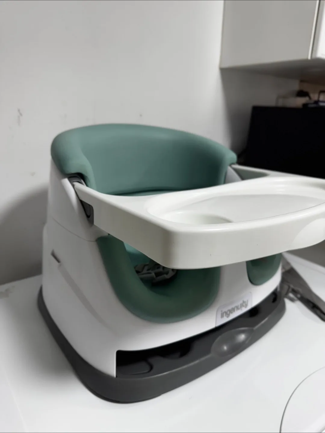 Ingenuity Baby feeding booster 2-in-1 Seat - Teal image indicator(6)