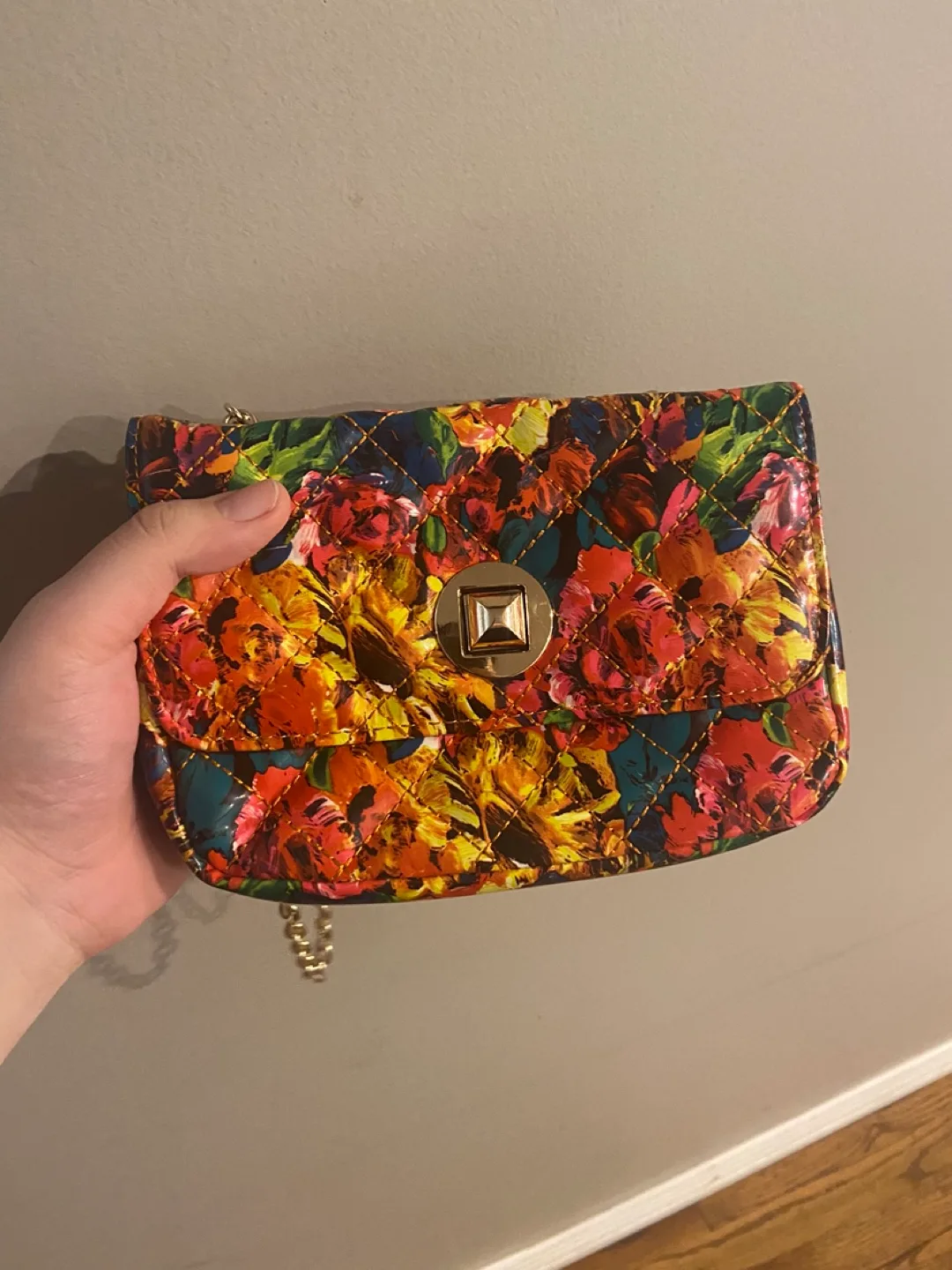 Small purse thumbnail