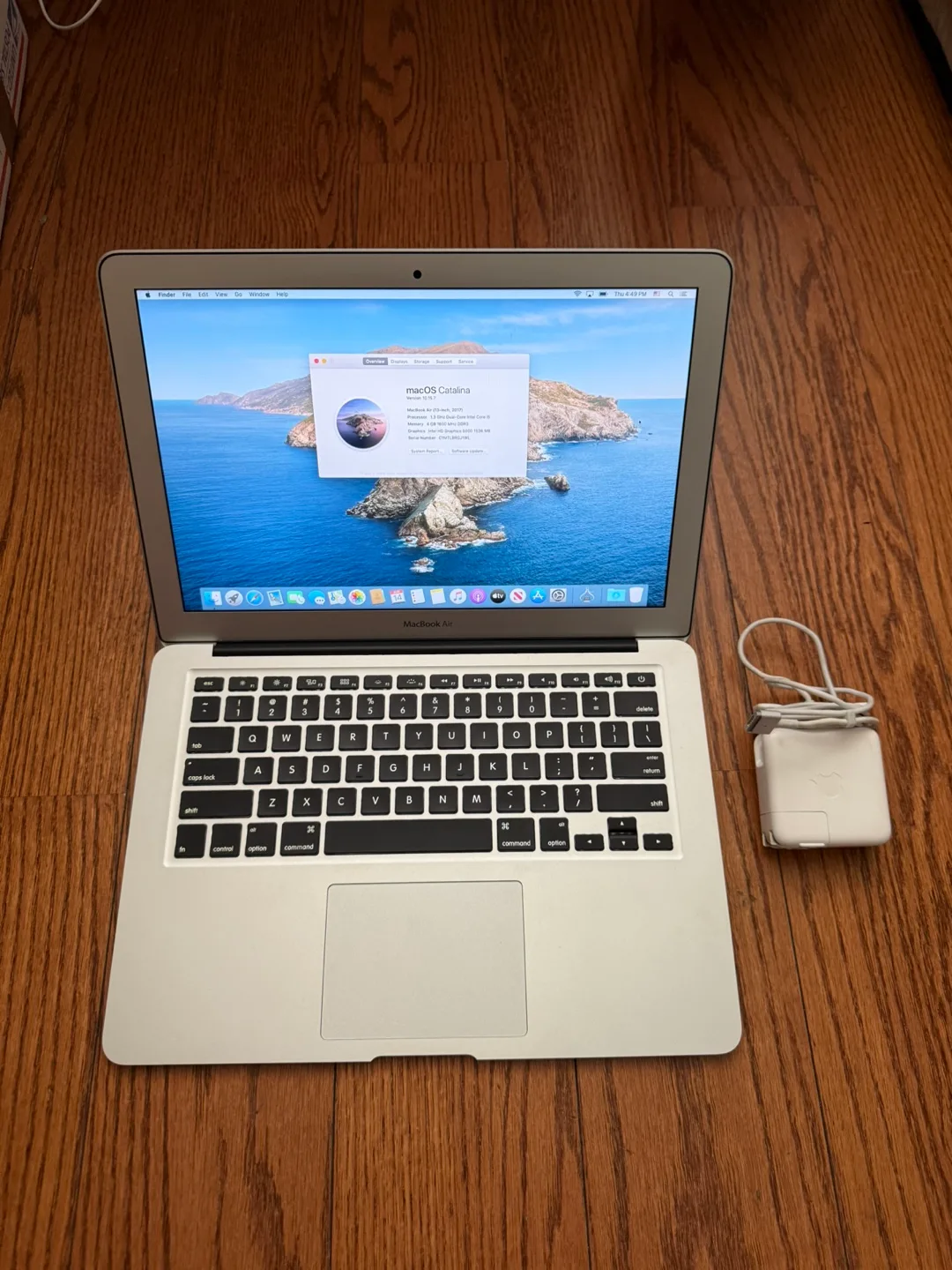 MacBook Air 13" 2017/Fully Functional/4G RAM/128GB/Grade B thumbnail