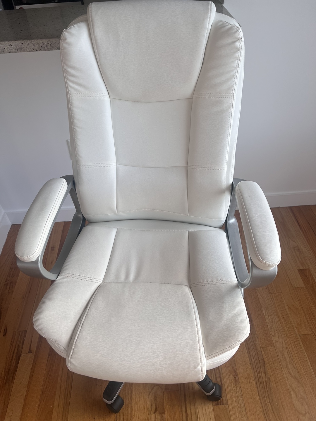 White Leather Executive Office Chair