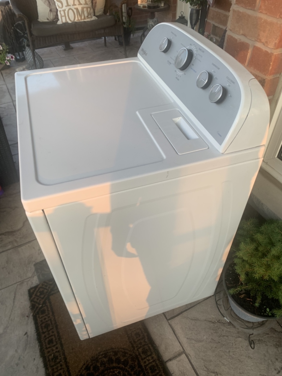 Whirlpool White Clothes Dryer