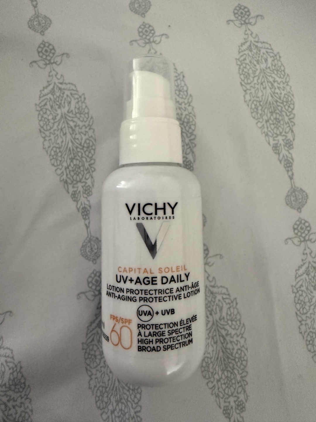 Vichy Capital Soleil UV+Age Daily SPF 60 - 40 ml