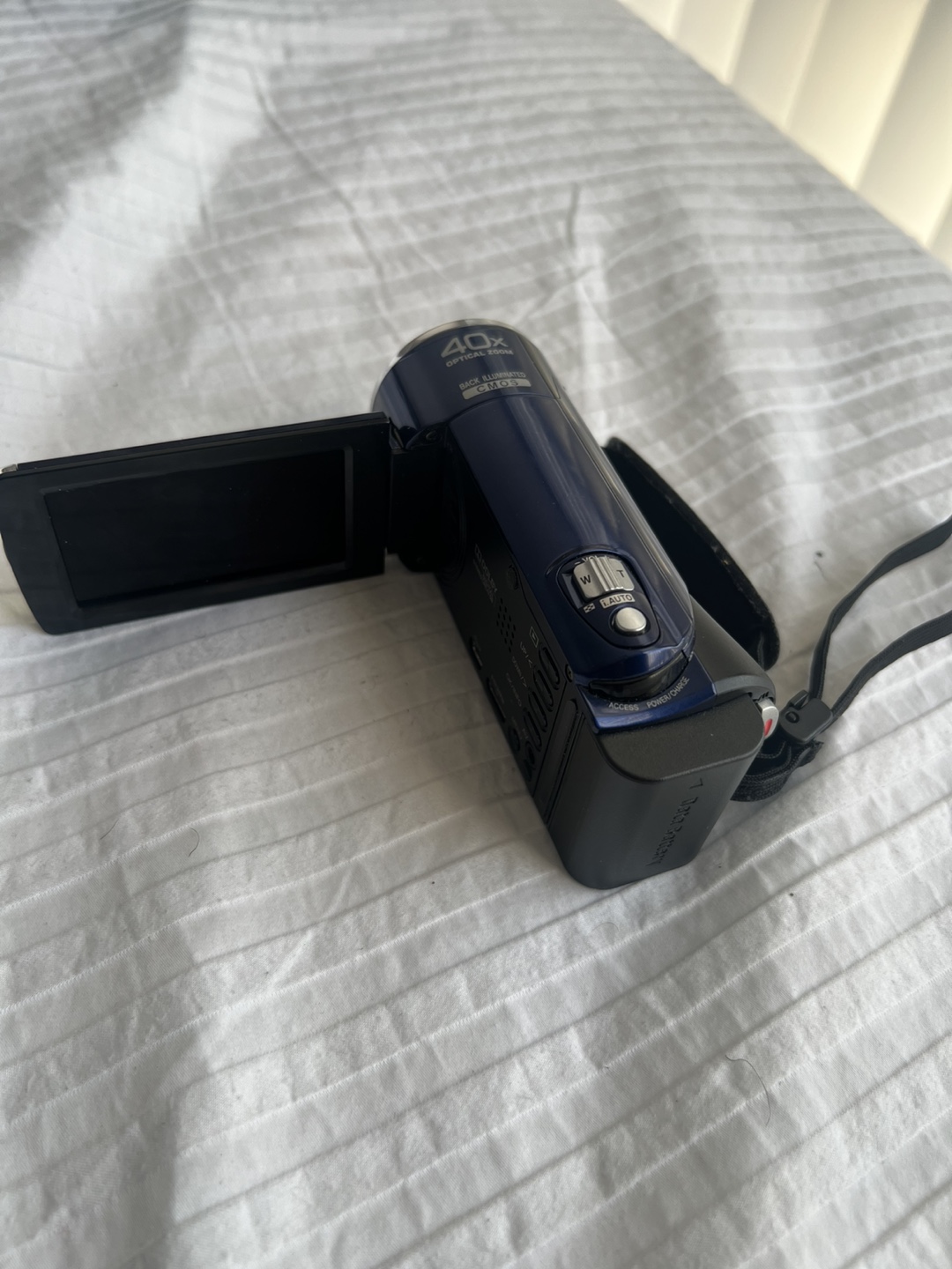 JVC Full HD Camcorder - photo 2
