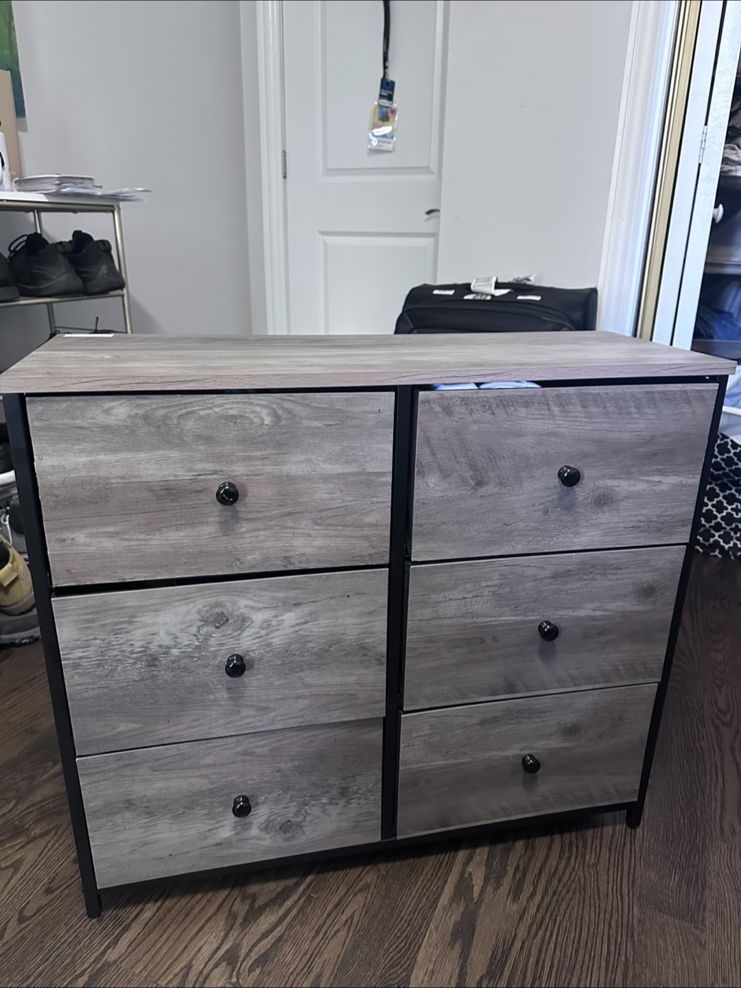 6-Drawer Dresser - Gray Wood