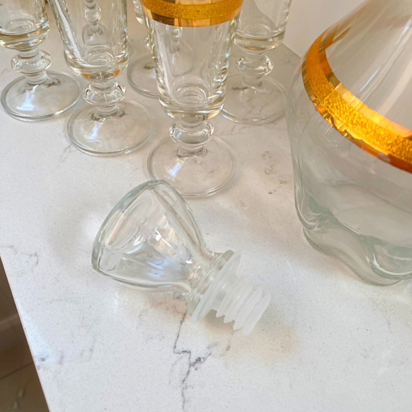 Vintage Decanter Set with Gold Trim - photo 3