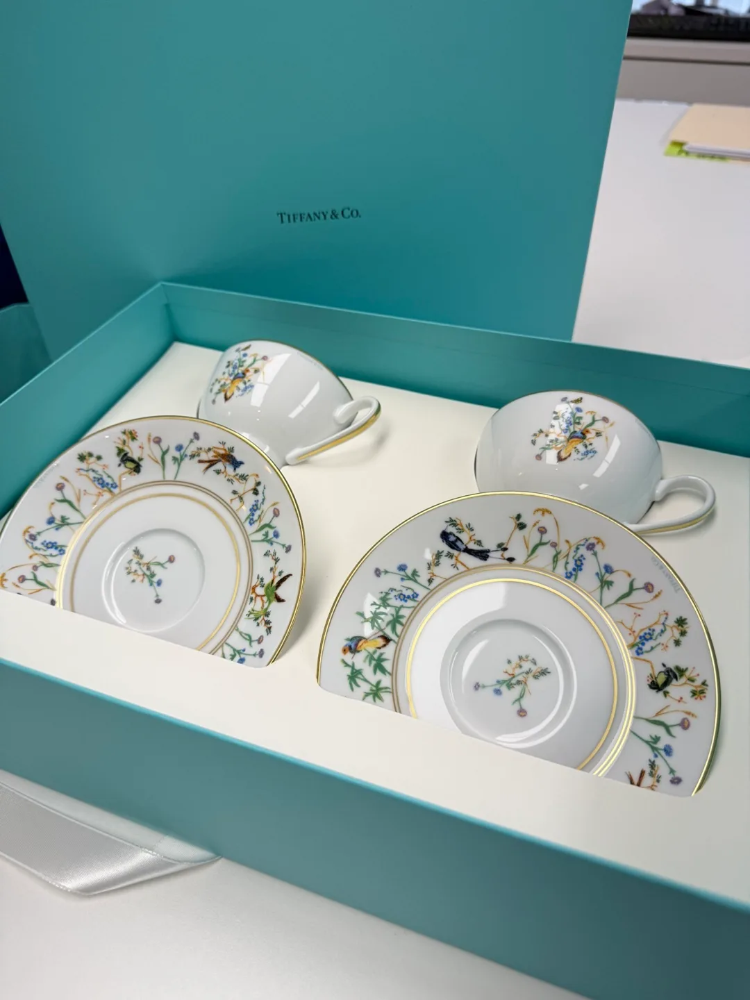 Tiffany & Co. Paper Flowers Tea Cup Set thumbnail