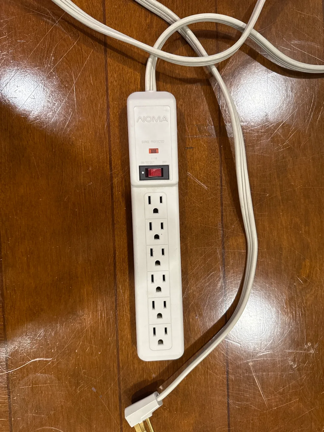 NOMA Surge Protected Power Bar 6 feet length image indicator(2)