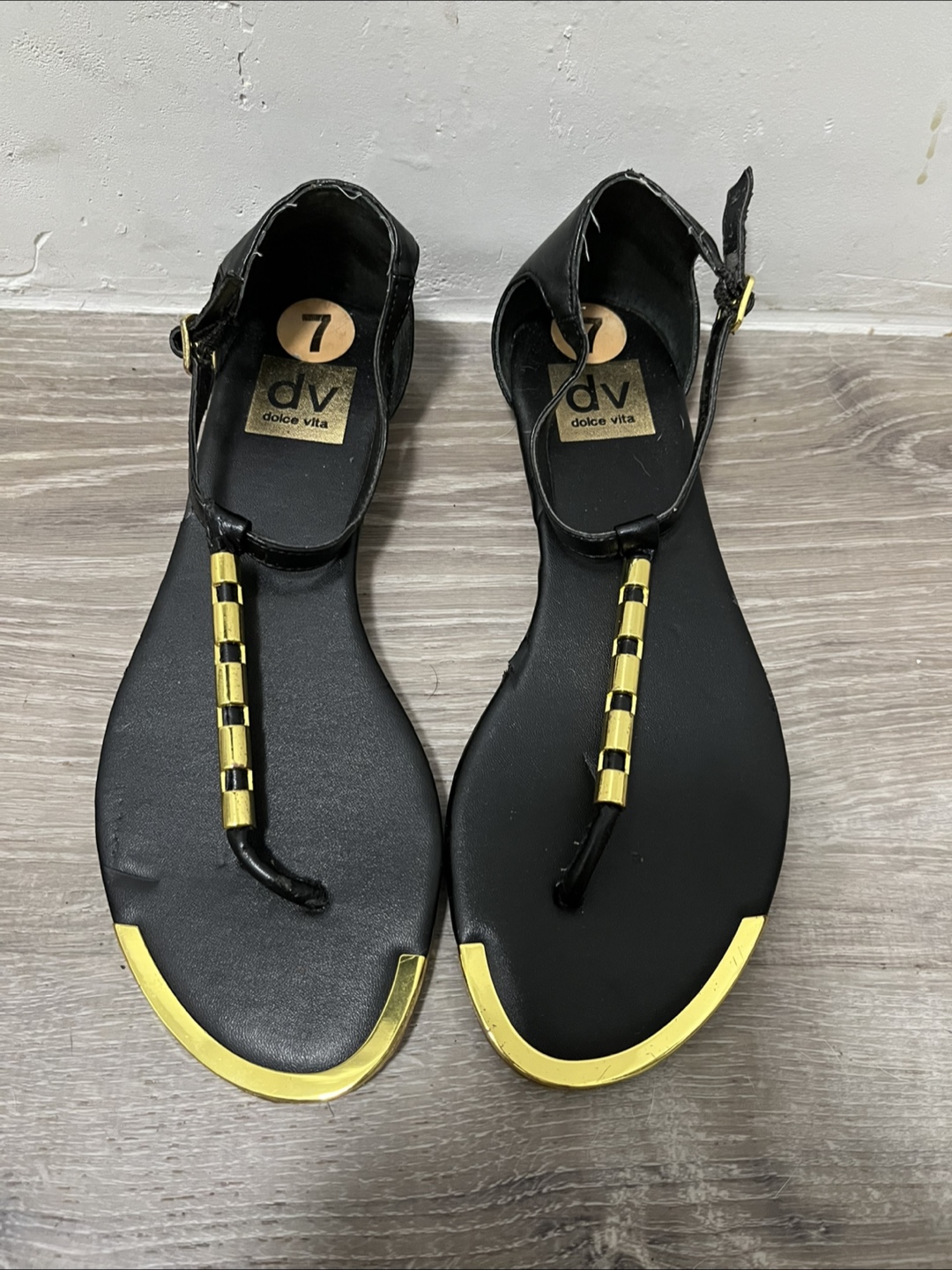 Dolce Vita Black Sandals - Size 7