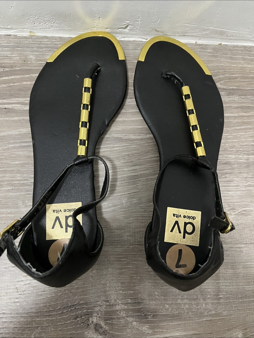 Dolce Vita Black Sandals - Size 7 - photo 3