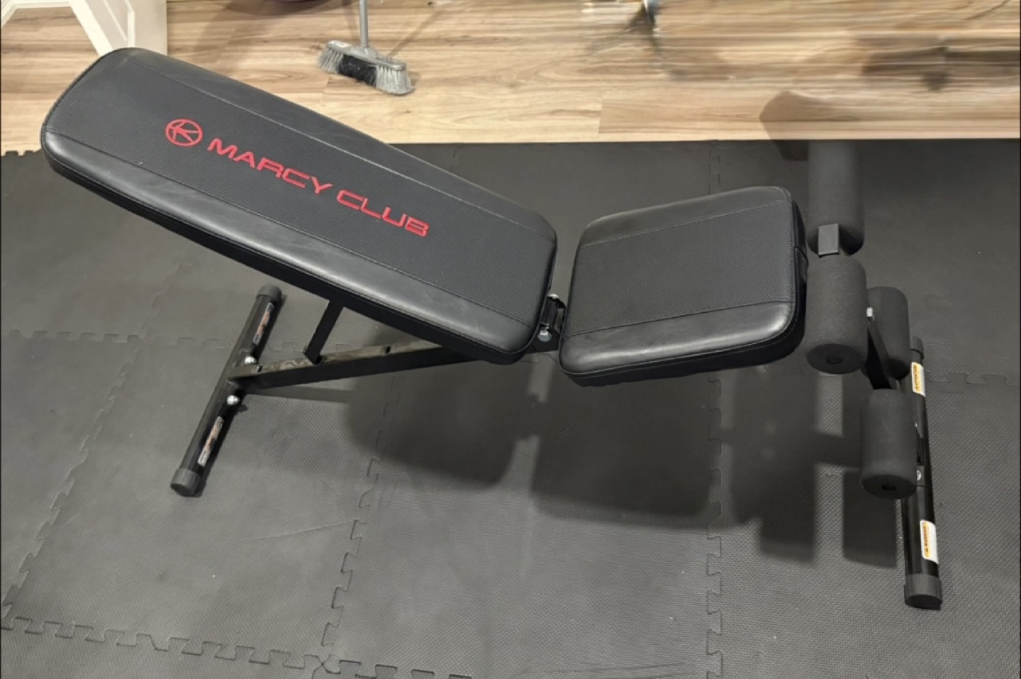 Marcy Club Adjustable Weight Bench
