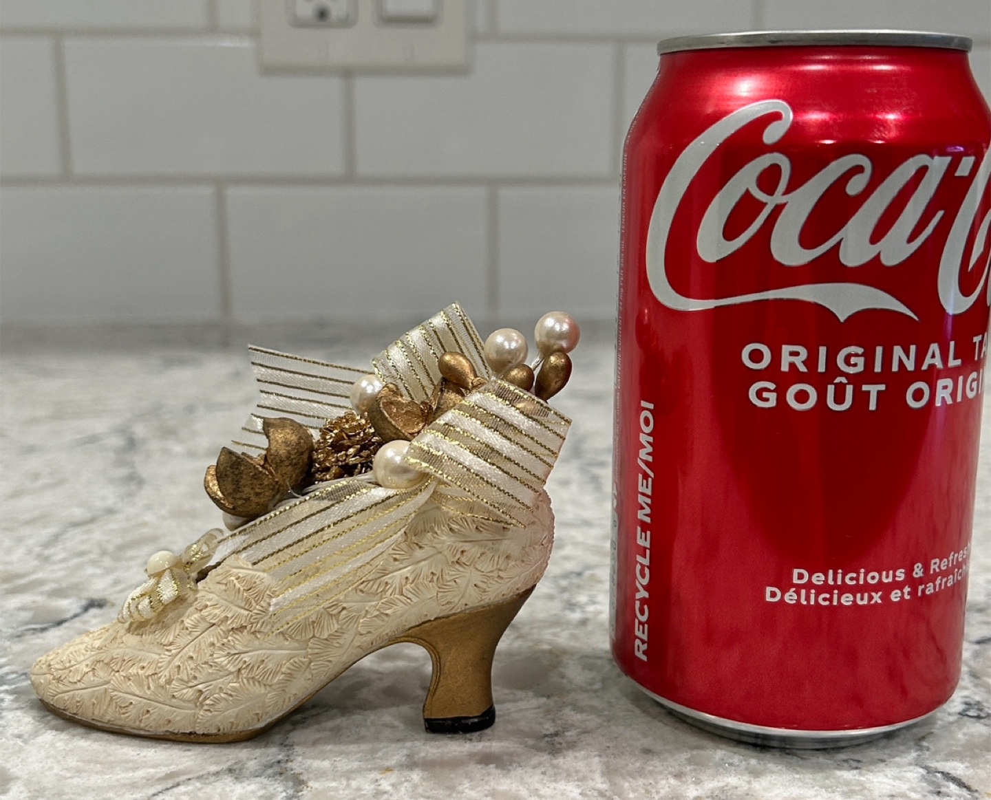 Ornate Miniature Shoe Figurine - Gold and Cream - photo 4