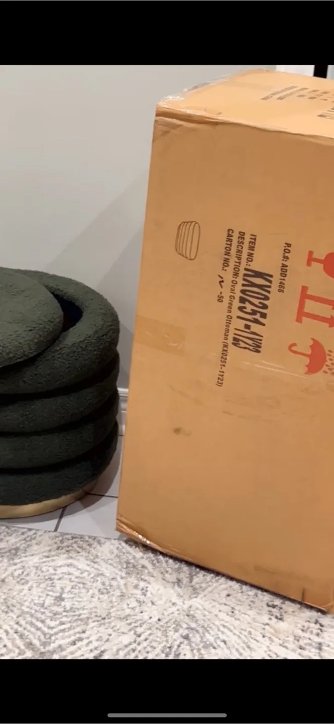 Green Boucle Storage Ottoman 33.4" x 18.7" x 16.9" image indicator(6)