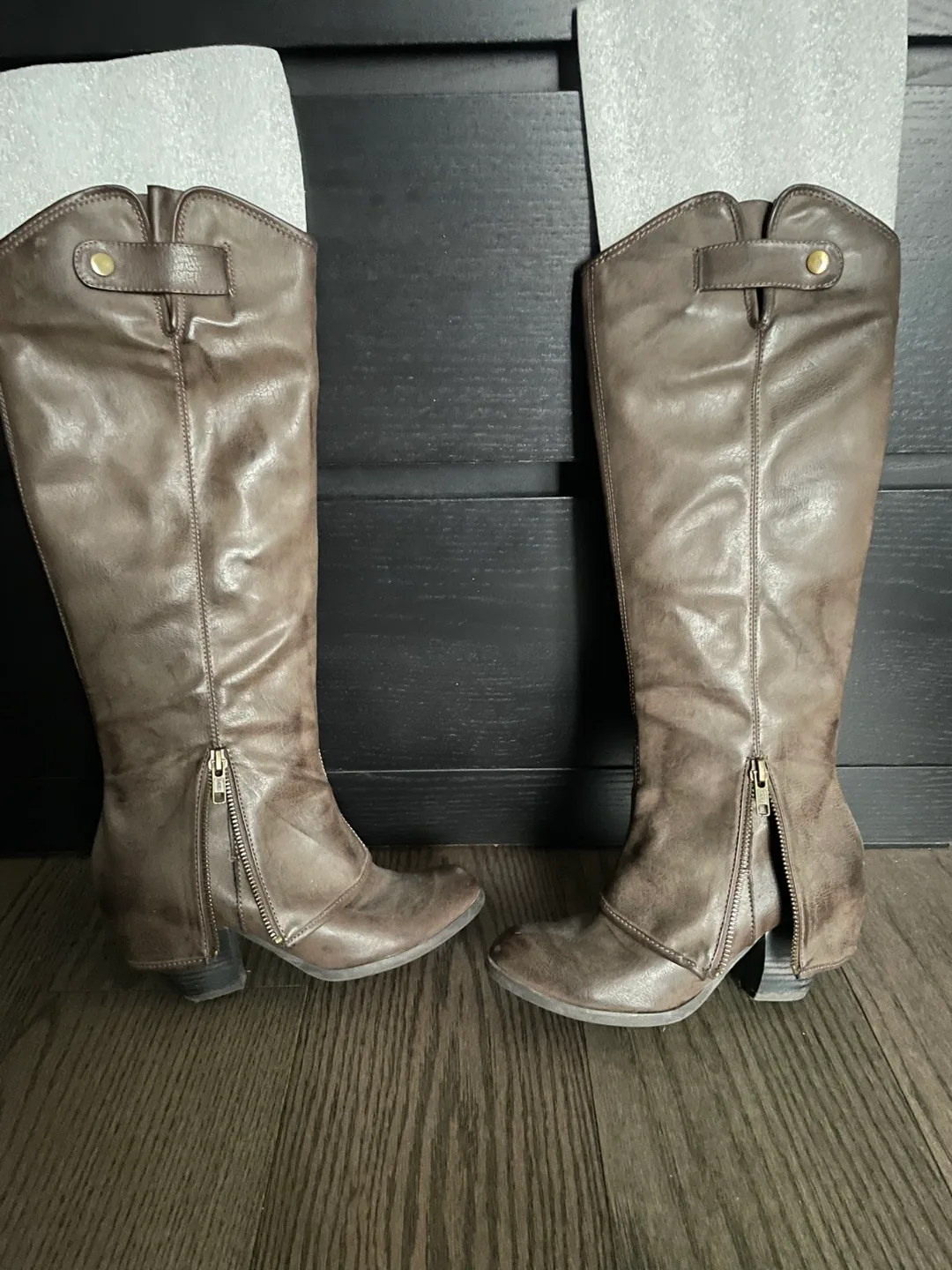 Assorted Women's Knee High Boots image indicator(5)