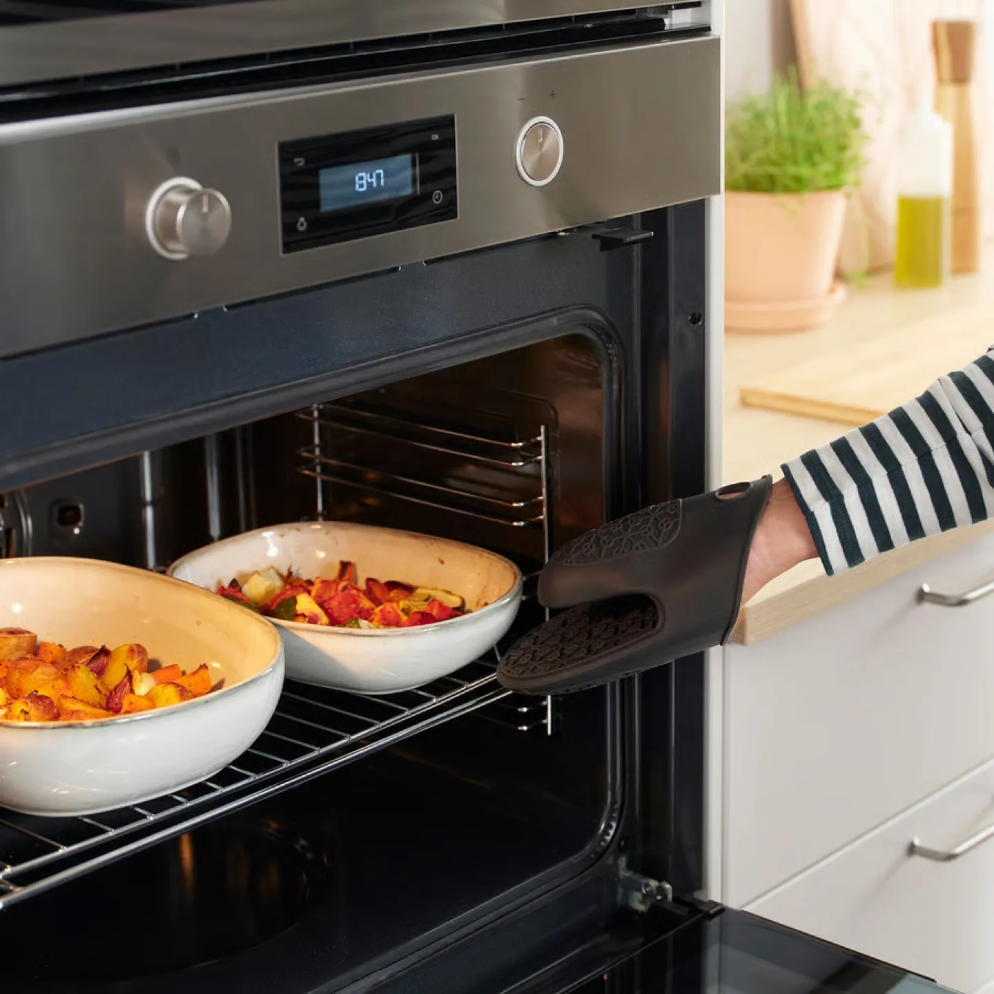 IKEA VARDAGEN Oven Mitts image indicator(6)