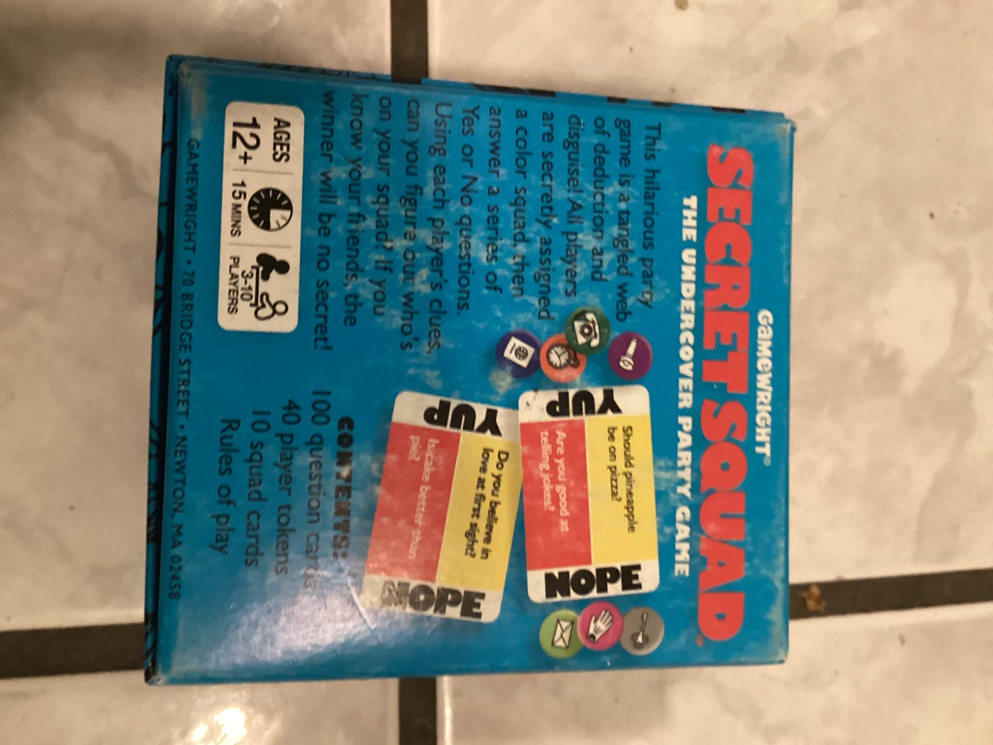 Secret Squad Undercover Party Game - photo 2