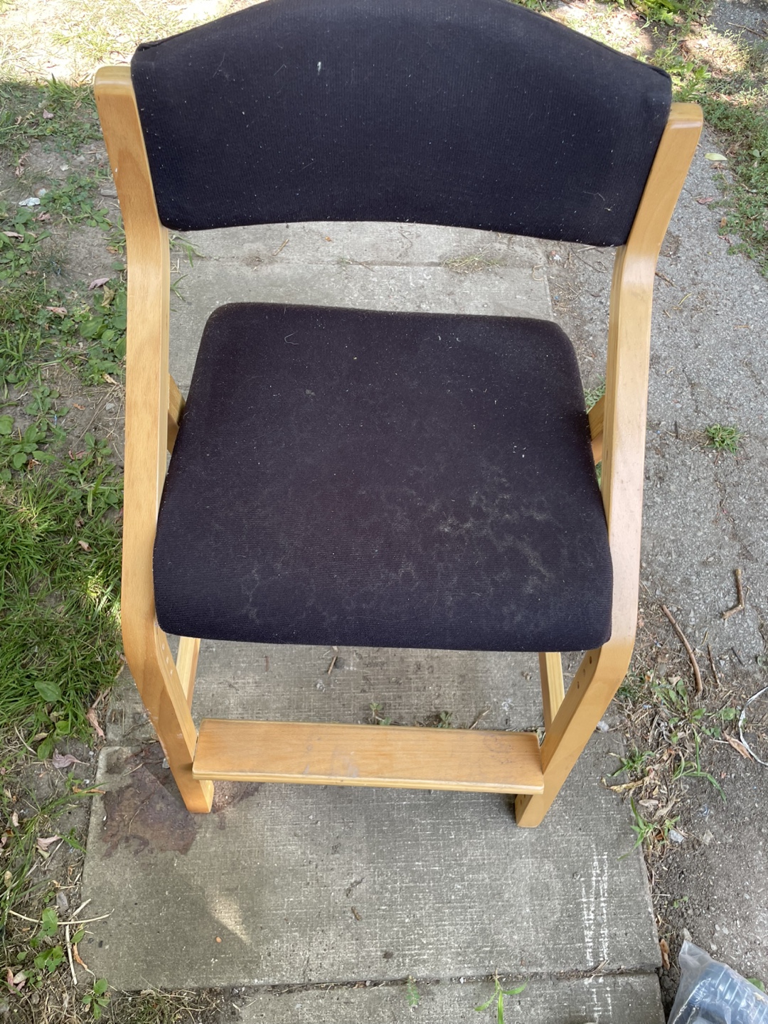 Wooden Folding Chair w/ Black Fabric - photo 2