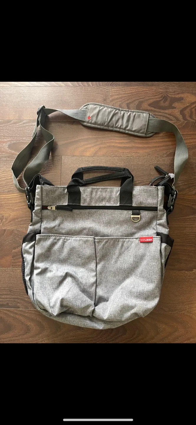 Skip Hop Diaper Bag - Grey image indicator(2)