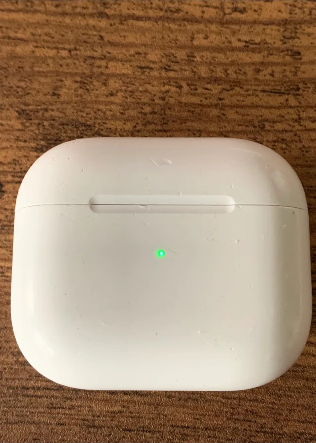 Used Apple AirPods Gen 3 Case Only 🍀 thumbnail