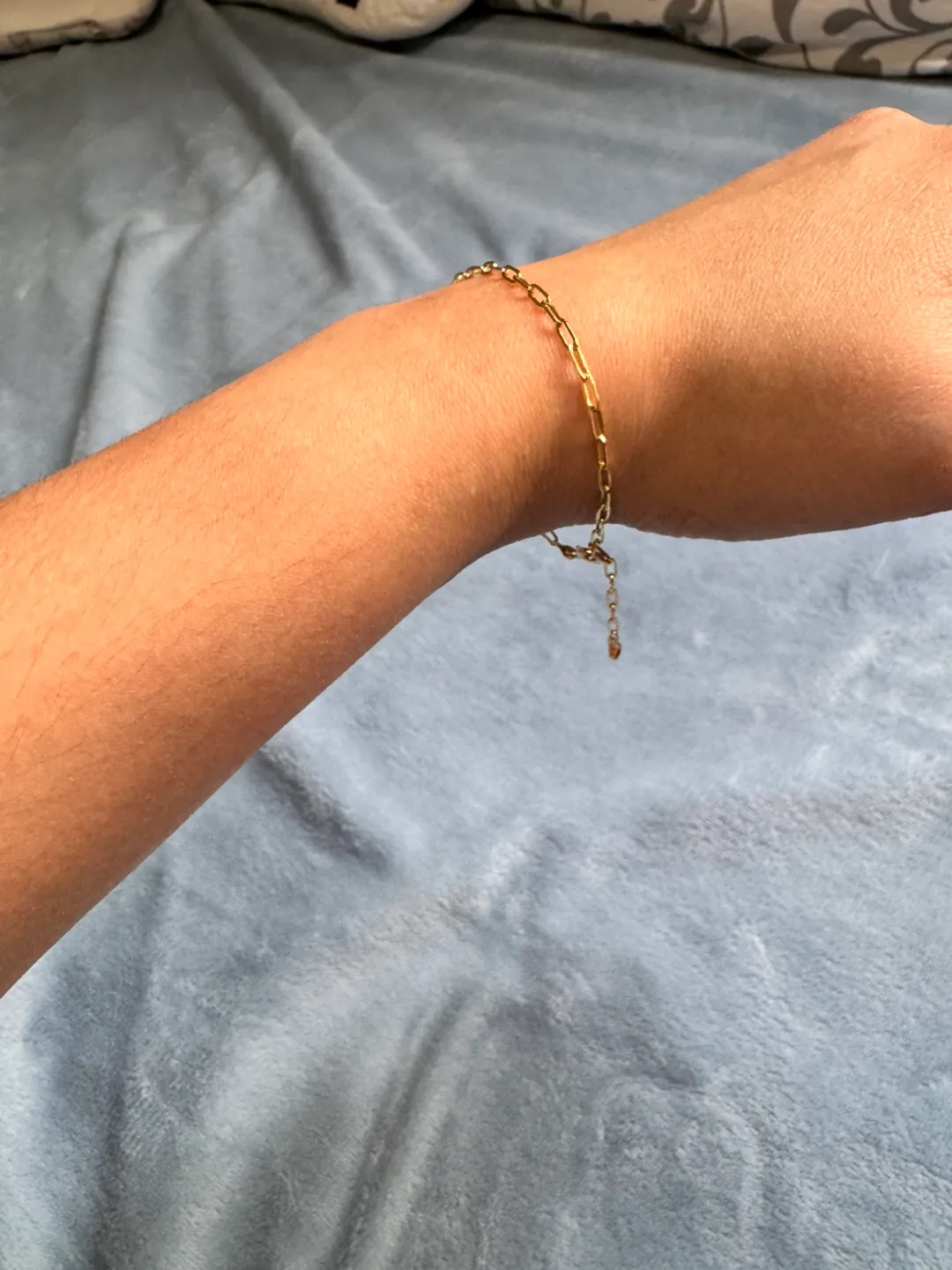 Real K18 Gold paperclip Bracelet - Lightweight (1.12g) image indicator(10)