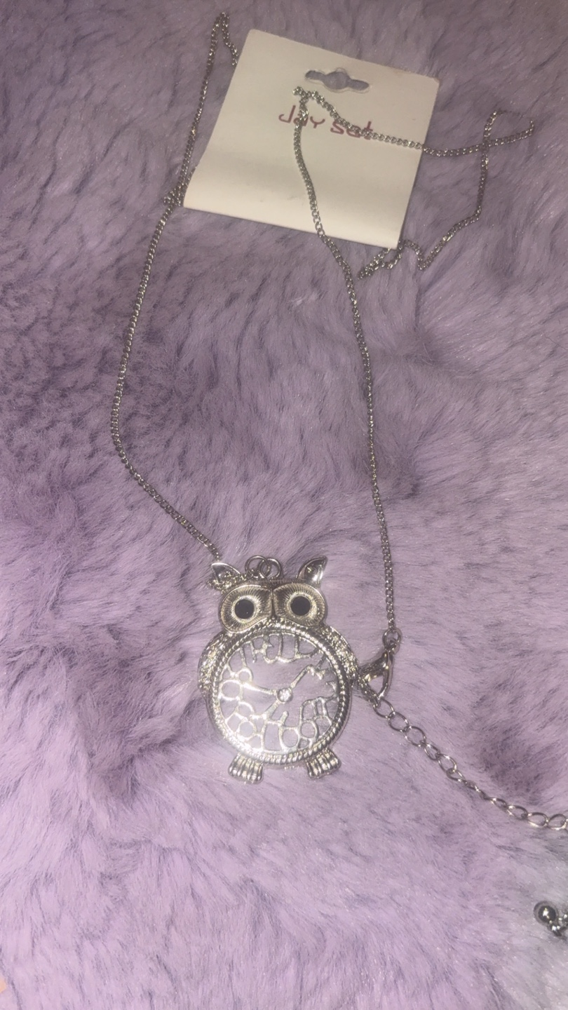 Joy Set Owl Clock Necklace