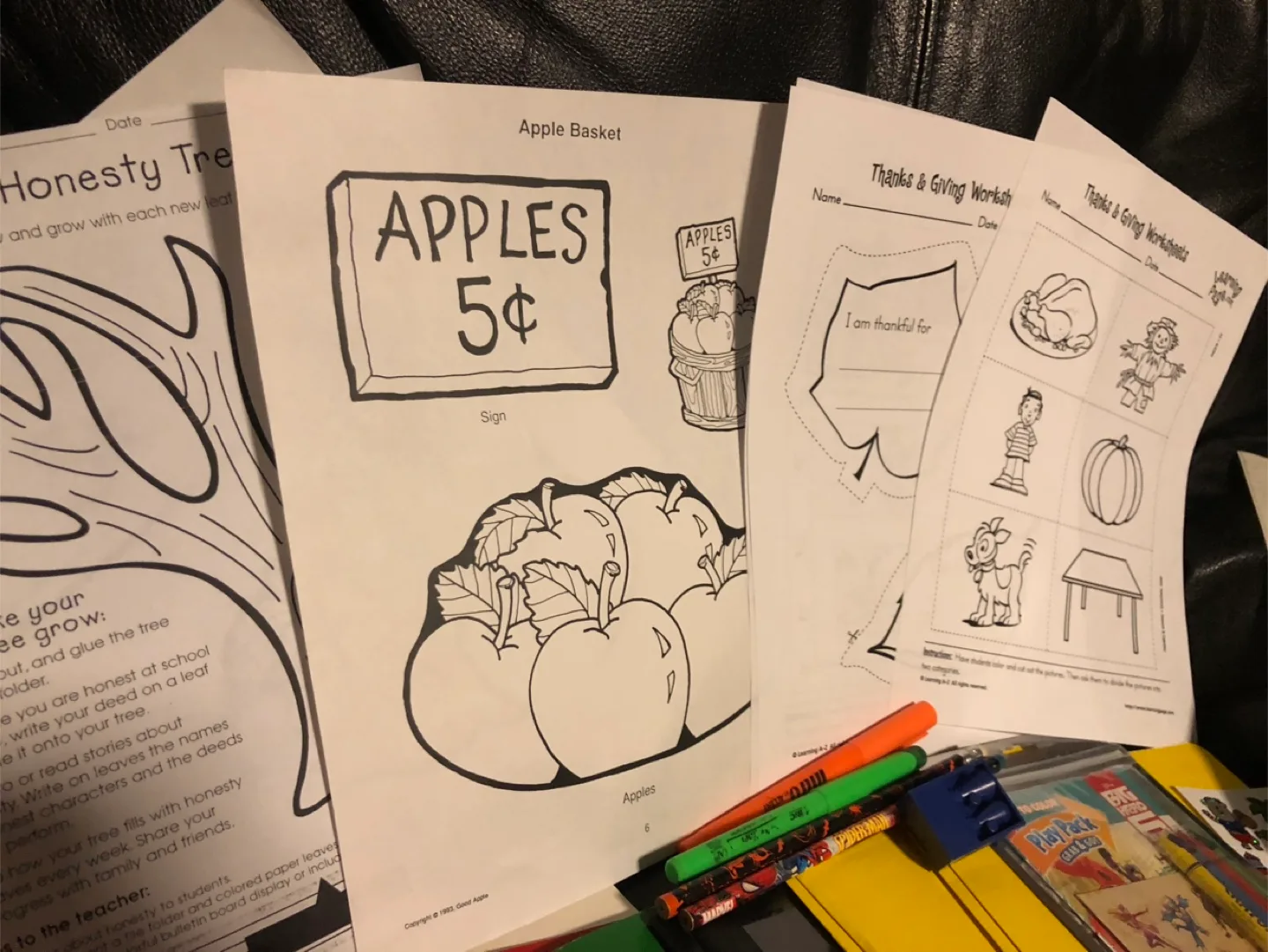 Back to School Supplies with New Stainless Steel Water Bottle image indicator(10)