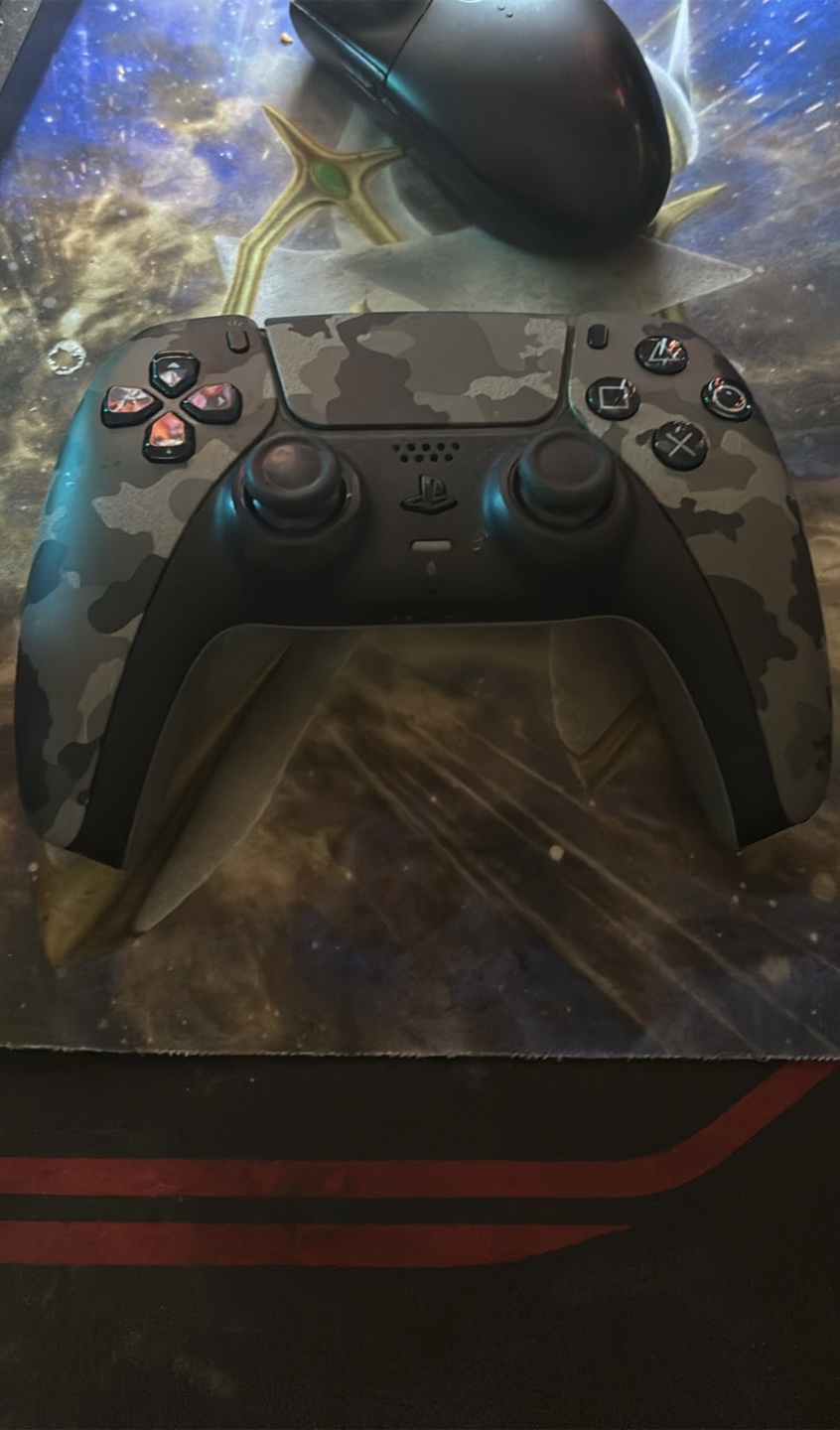 PlayStation 5 (PS5) DualSense Camo Controller