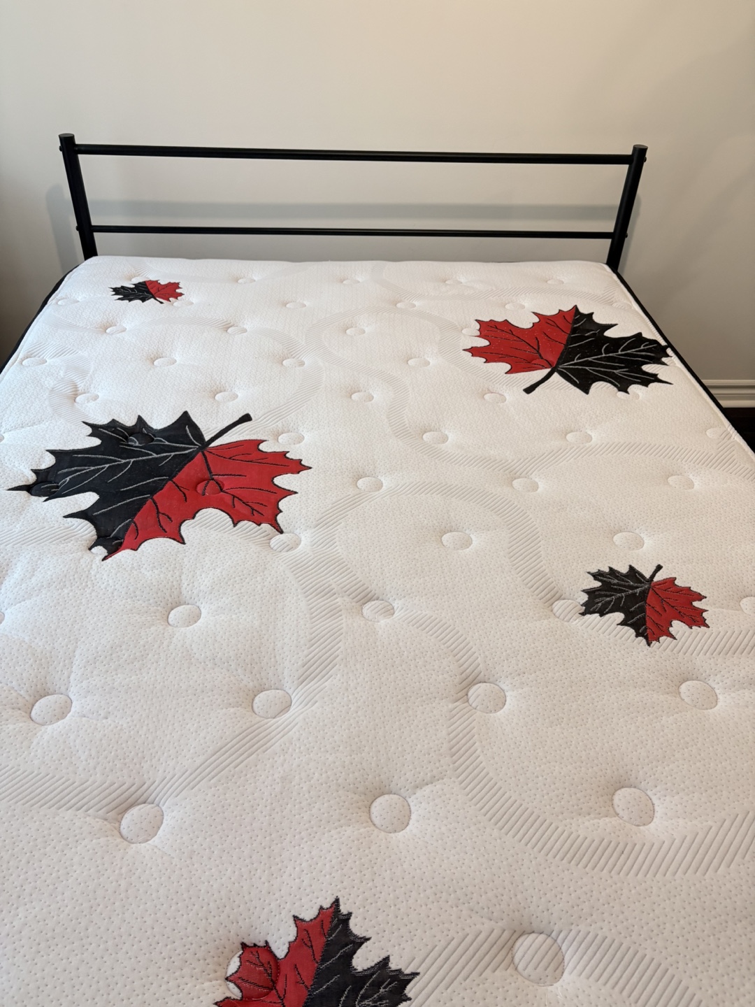 NEVER USED queen bed + frame - Zinus brand bed frame + Mattress - photo 2