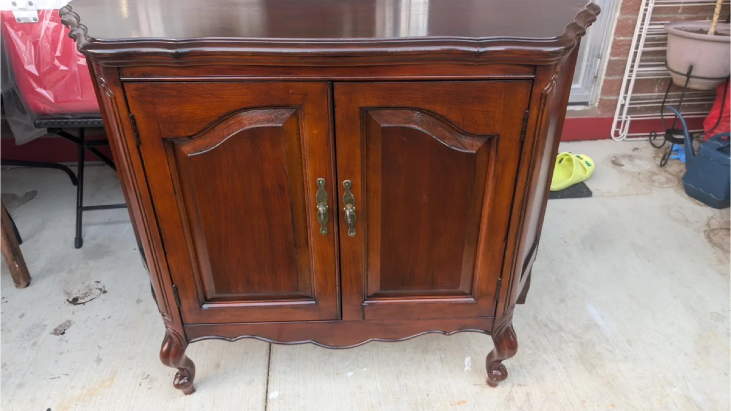 Wooden Cabinet with Doors image indicator(3)