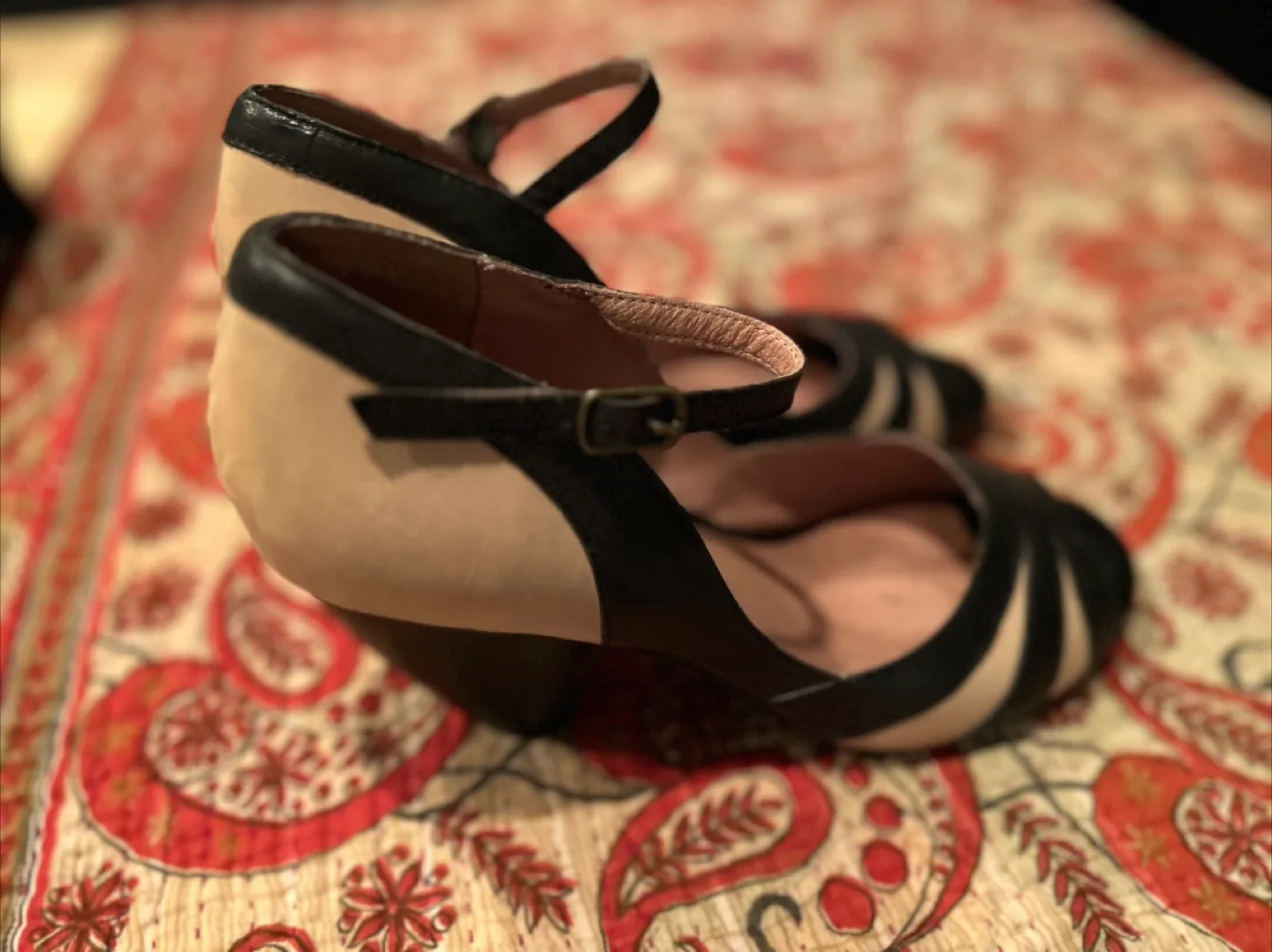 Women's Heels Size 8.5 image indicator(2)