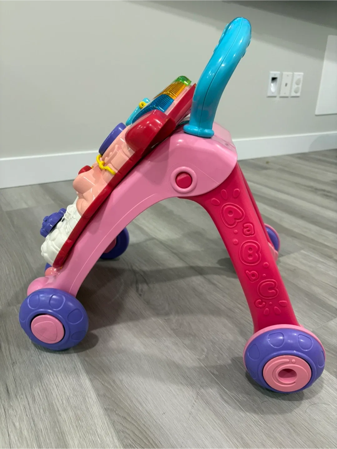 Fisher Price Activity Table, Corn Popper, V-Tech Activity Walker image indicator(6)