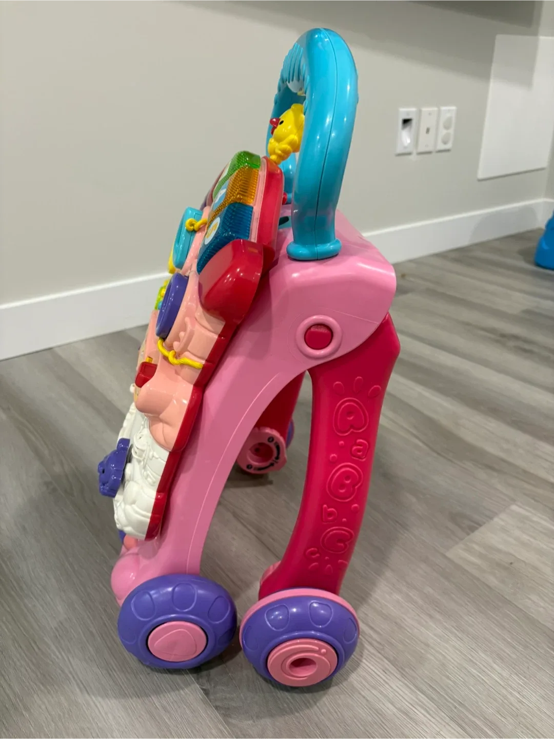 Fisher Price Activity Table, Corn Popper, V-Tech Activity Walker image indicator(5)