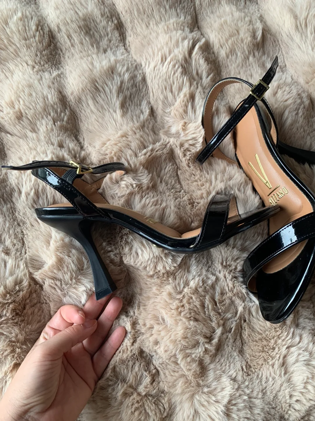 Vizzano Black Heels - Size 4 image indicator(2)